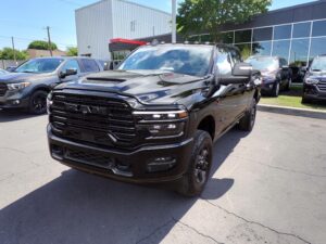 Dodge Ram 3500 Laramie 6.7L Turbo Diesel 4x4 Crew Cab