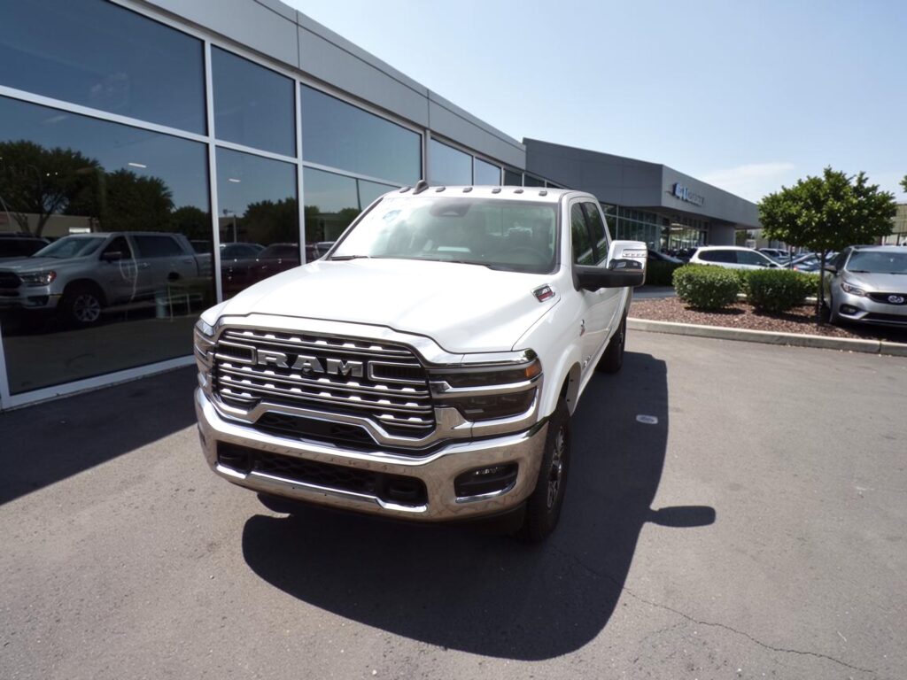 Dodge RAM 3500 Limited Longhorn 6.7L Turbo Diesel 4x4 Crew Cab